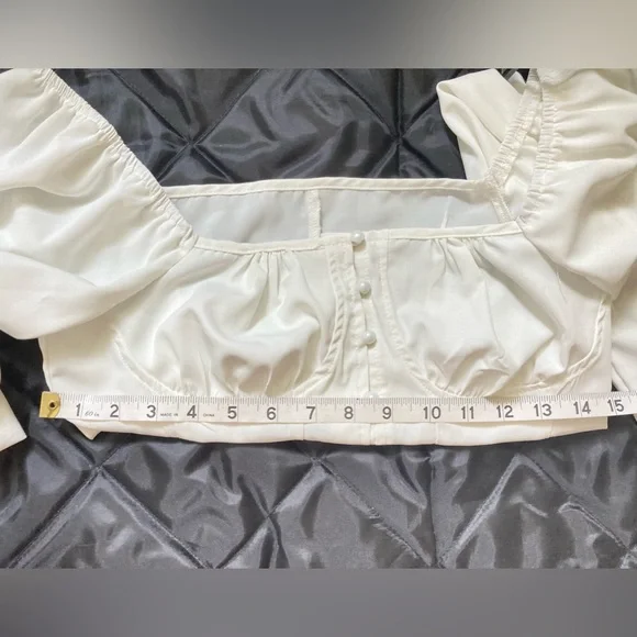 👚Host Pick👚Shein Blouse with Balloon Sleeves - Picture 4 of 6